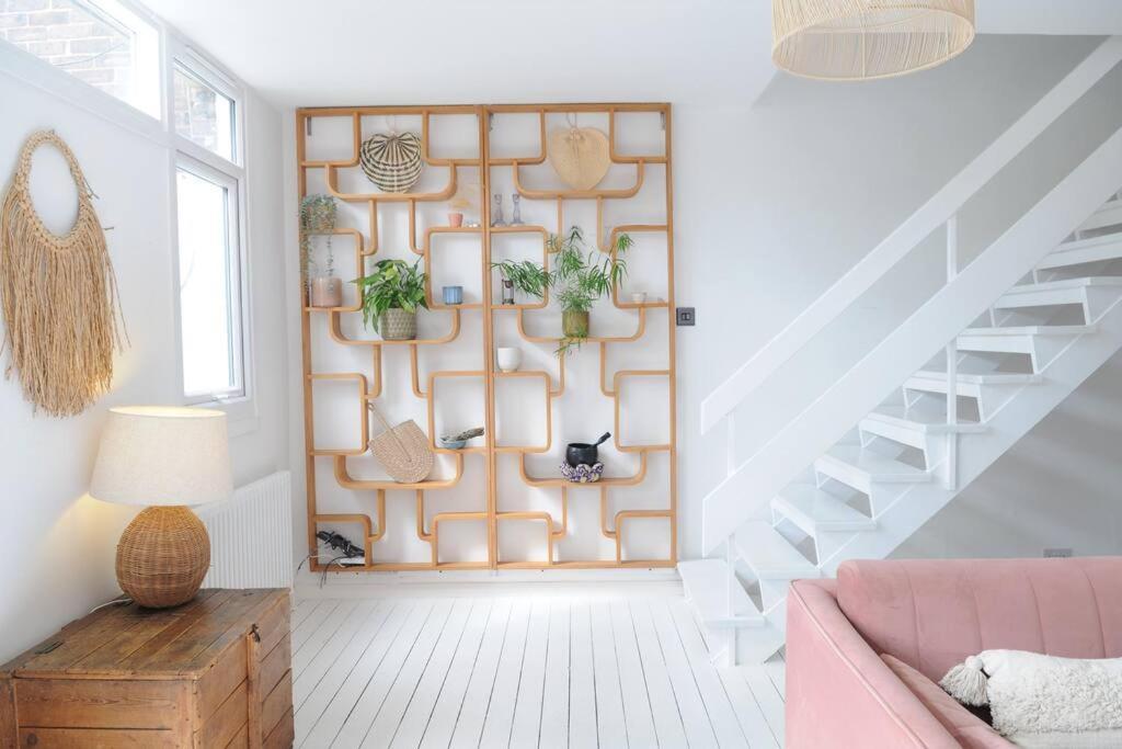 Light Filled Mid- Century 3 Bed Cottage In Dulwich Лондон Екстер'єр фото